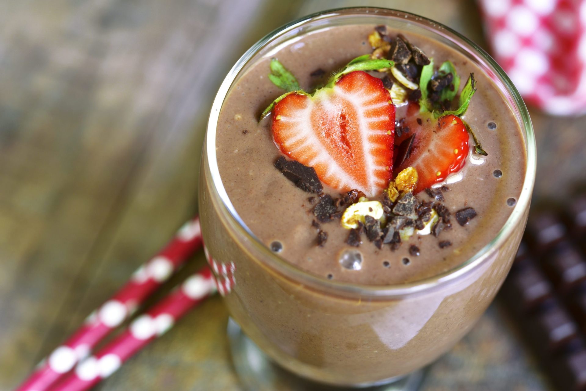 Chocolate Covered Strawberry Shake-min